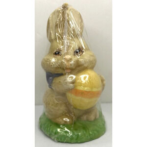 Vintage Wal-Mart Easter Bunny Decorative Candle New in Packaging 4" SKU H356